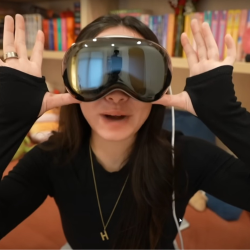 Image for article 'The Vision Pro Experience: A Closer Look at Apps and Features'