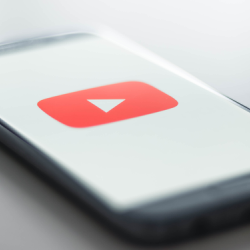 Image for article 'YouTube on Floating Screen with Android!'